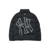 MLB FW23 New York Yankees Nadruk Żelowy na Plecach Wycięte Logo Kurtka Puchowa z Długim Rękawem Kurtka Unisex Czarna 3ADJB0436-50BKS