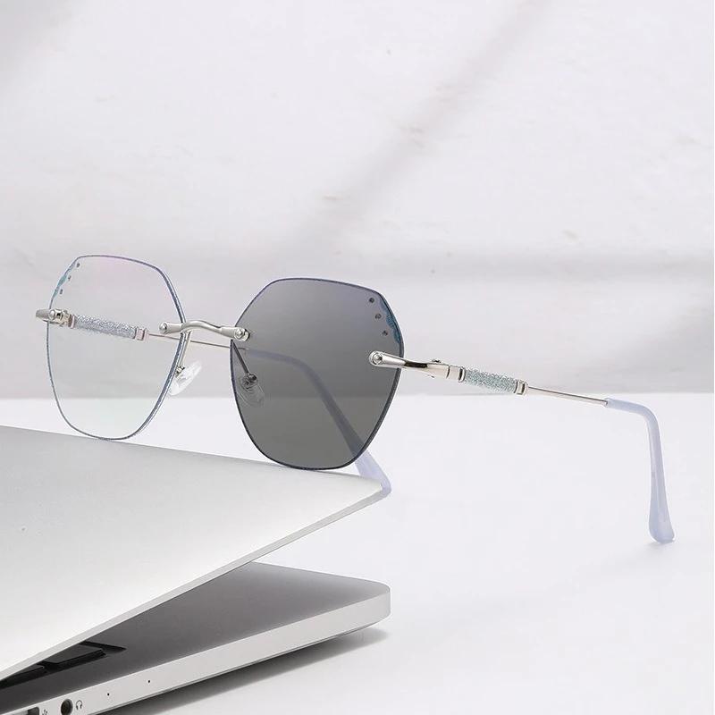 Polygonal Framed Myopia Glasses Light Sensitive Color Changing Rimless Diamond Cut Rim Premium Sense Anti-Blue Light Glasses