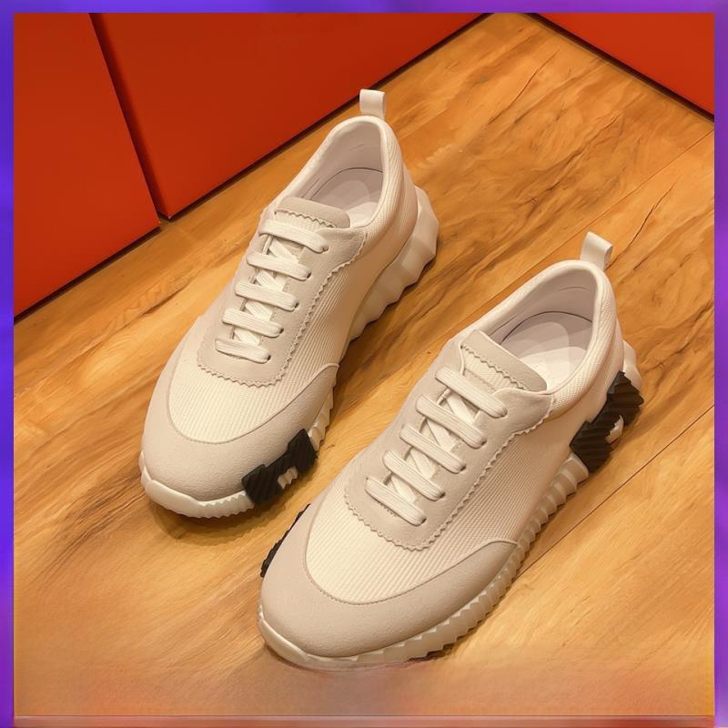Herren Sportliche Freizeitschuhe Atmungsaktives Netz zum Hineinschlüpfen Leichtgewicht Luxus Mode Frühling Sommer Stil Bequem Gummi Sohle