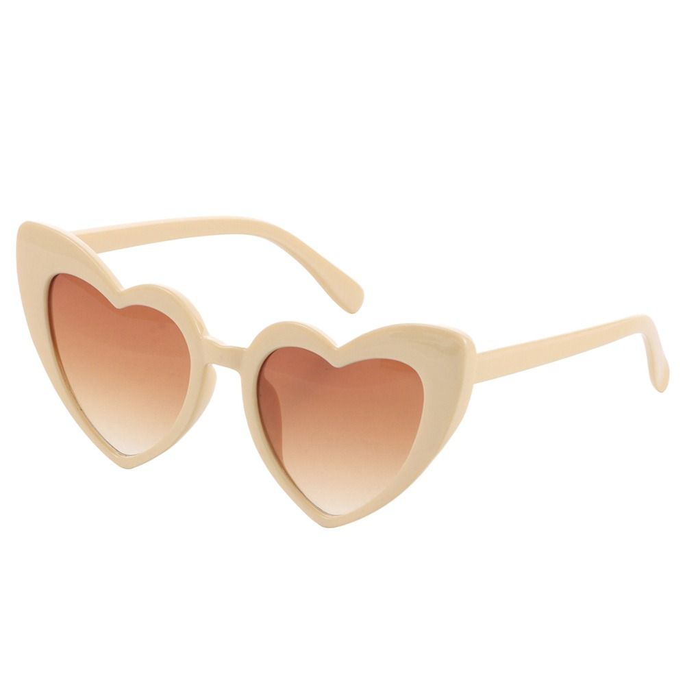 Accessories Women Clout Goggle Heart-Shaped Sunglasses Vintage Sunglasses UV400 Protection Eyewear