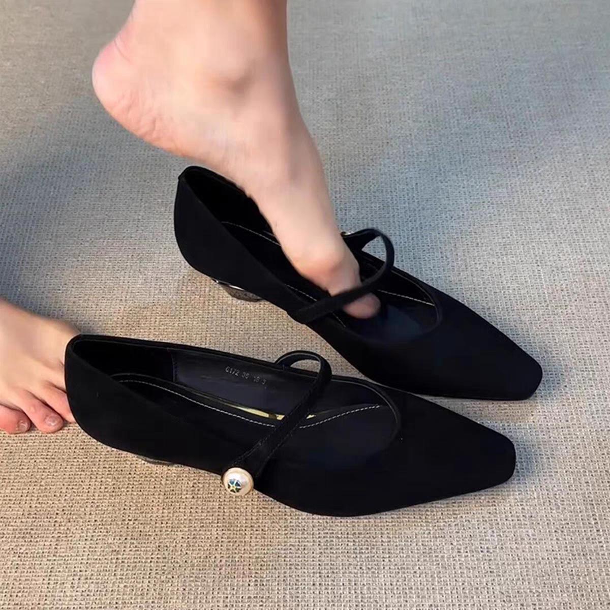 

Sheepskin version~ Retro fairy style small square head Mary Jane shoes versatile low heel pearl one-word buckle with light mouth single shoes 40