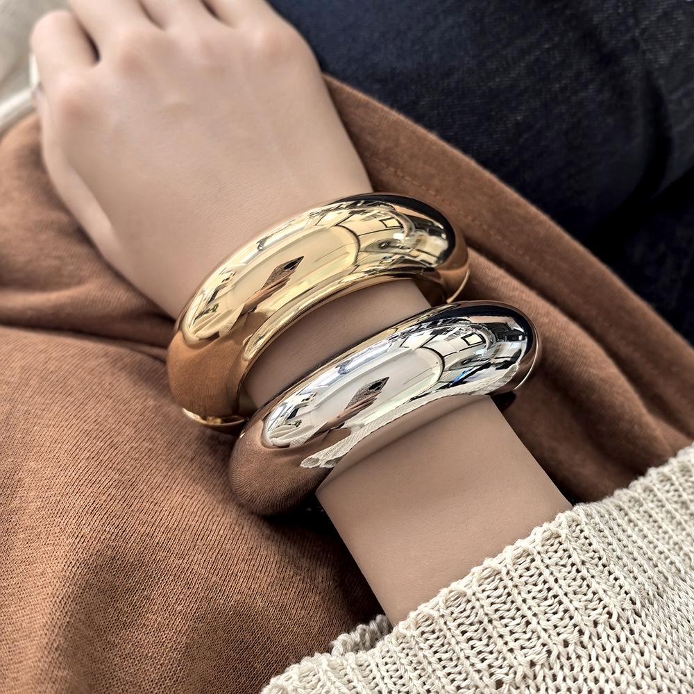 DIEZI Vintage Hip Hop Wide Cuff Bangles Punk Gold Silver Color Geometric Metal Spring Bangles For Women Bracelets Men Jewelry