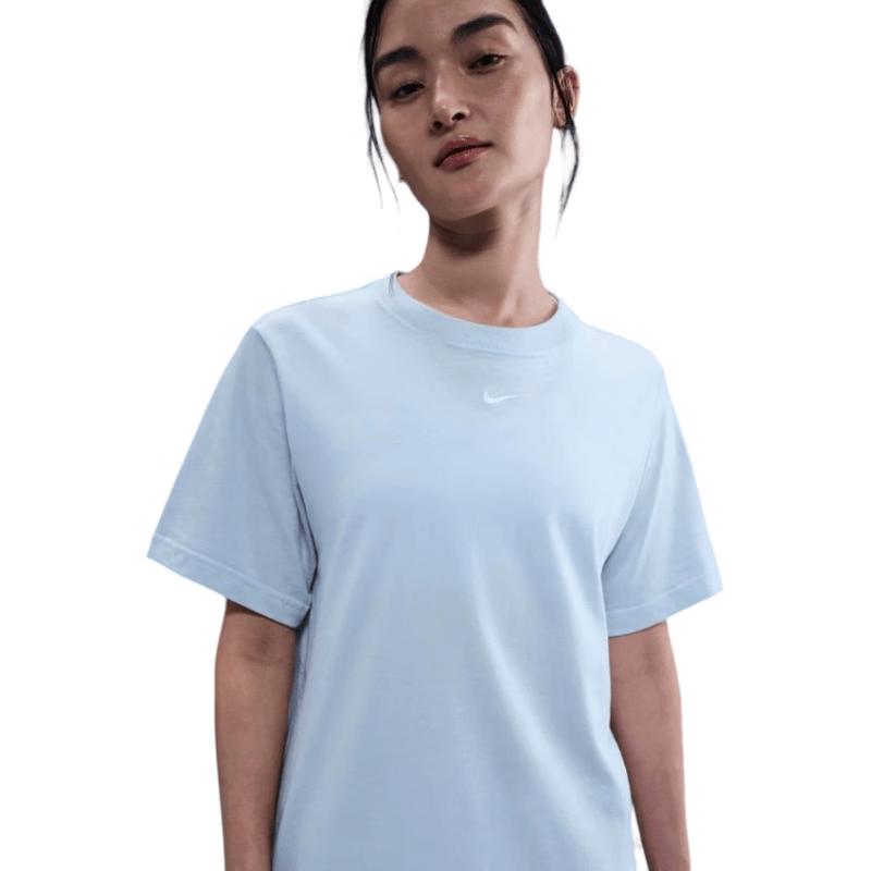 

Nike Women s Casual Short Sleeve T-shirt M