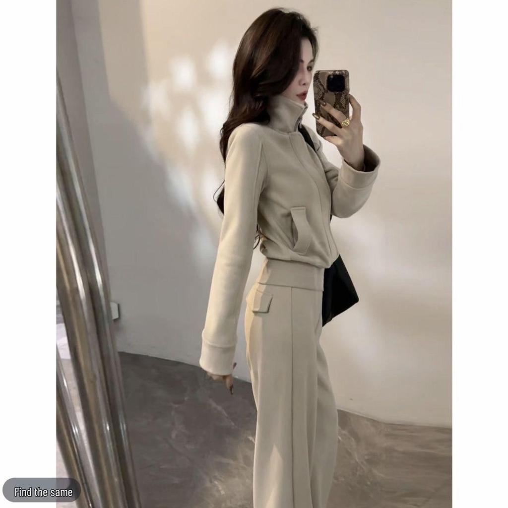 Korean-Style Velvet Sportswear Set: Women's Autumn/Winter Jacket & Wide-Leg Pants, Two-Piece Hoodie Set