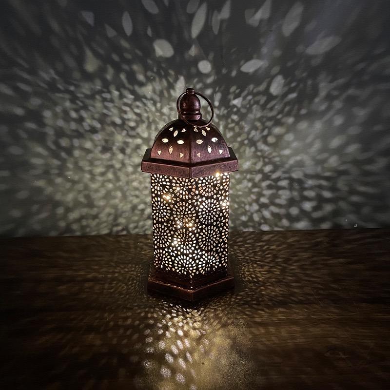 White LED Hollow Out Iron Lantern Vintage Home Decor Bedroom Living Room Ambient Lighting Craft Ornament for Indoor Outdoor Use