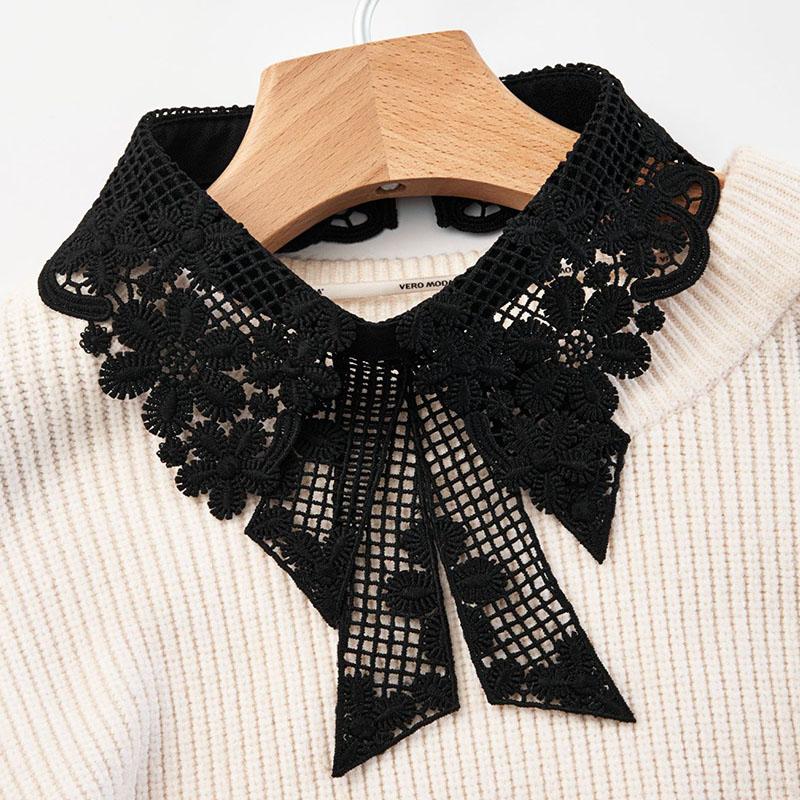 Vintage Embroidery Fake Collar For Women White Lace Hollow False Detachable Collar Lapel Shirt Tie Necklace Clothes Accessory
