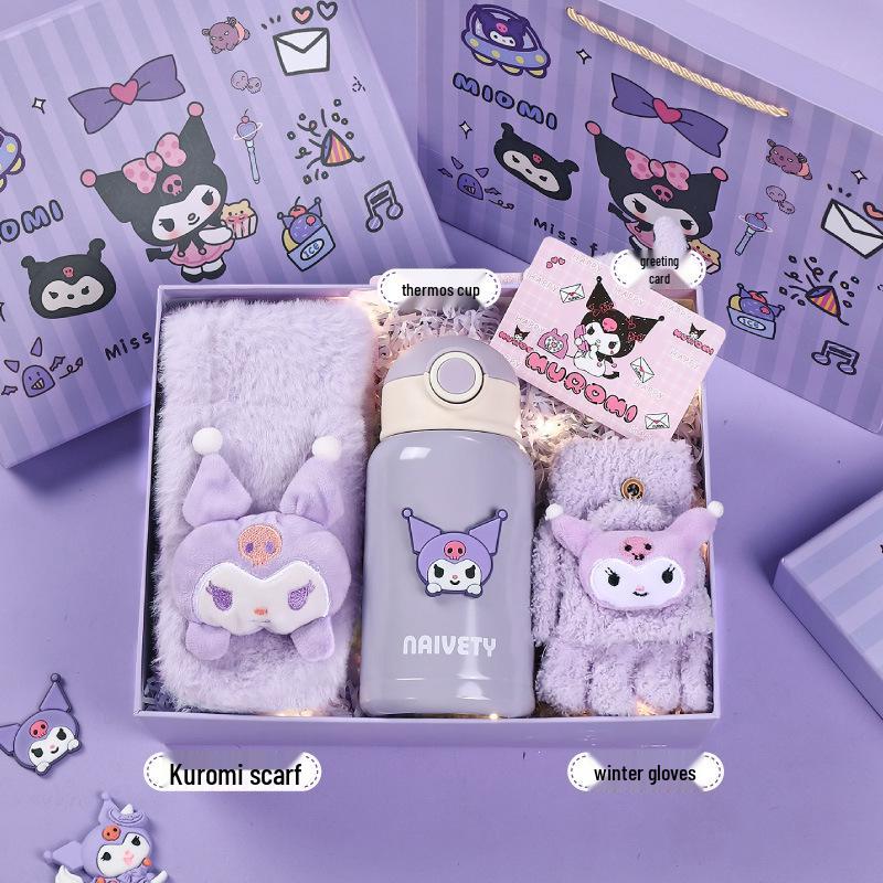 Set cadou de iarnă Kuromi: Eșarfe și Accesorii pentru Fete (Vârste 10-12)
