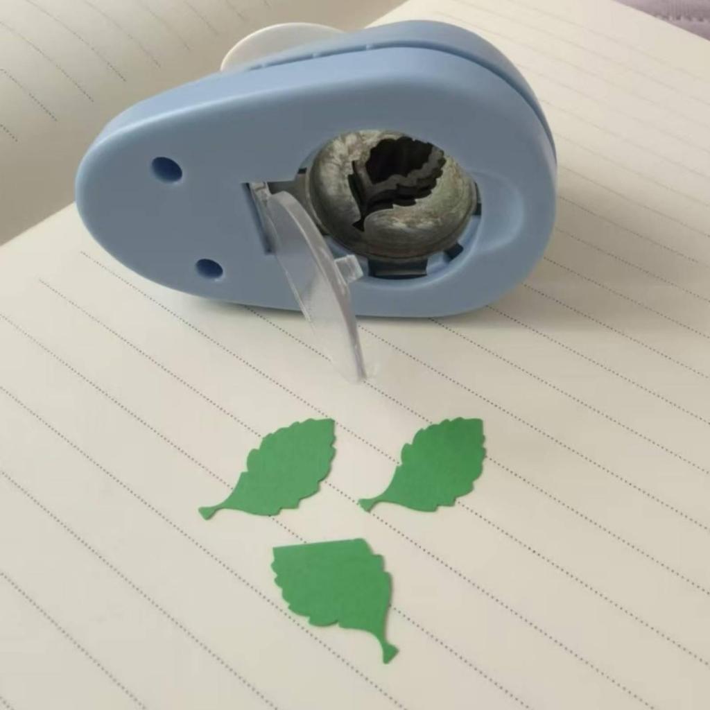 LeafShaped Craft Paper Punch Compact Leaf Clean Cut for Scrapbookers, Classroom