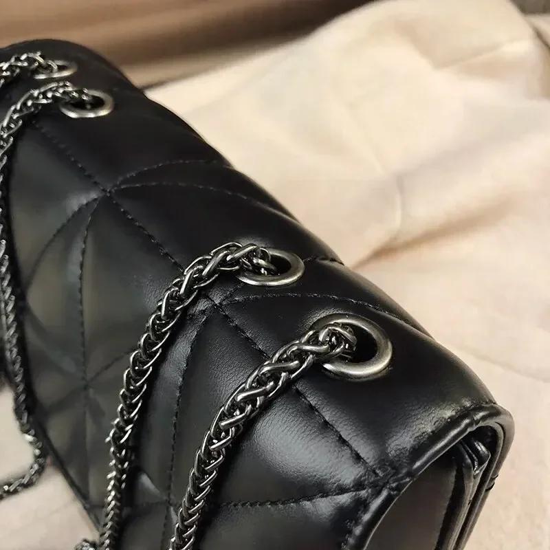 Simple Oblique Straddle Bag Fashionable and Advanced Fashionable and Fashionable One Shoulder Chain Small Bag