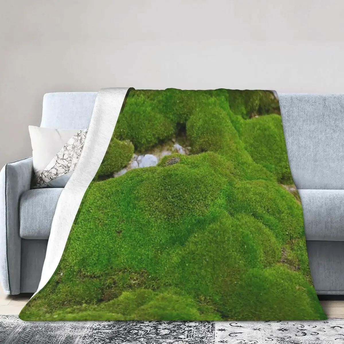 

World Of Moss Blanket, Facecloth Blanket Popular Gift Birthday Gift Blanket Multi Size 75cmx90cm