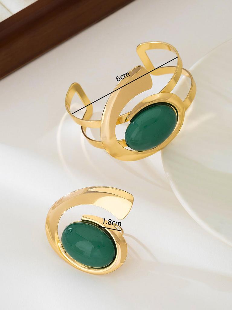 European & American Statement Earrings and Bracelet Set: Trendy Irregular Circles - Women's Fashion Jewelry, Perfect for Vacation.