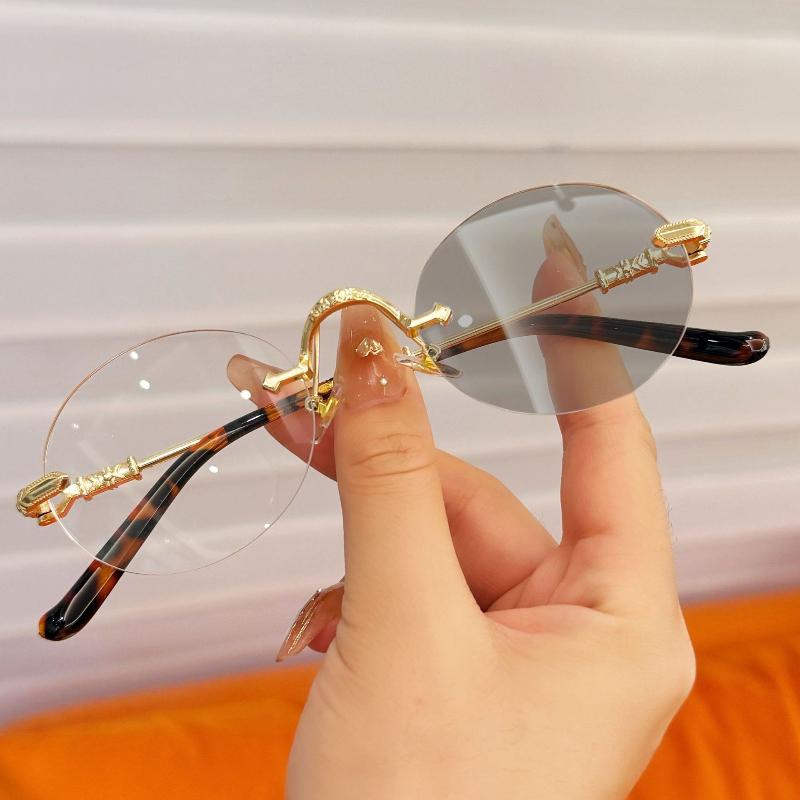 New Frameless Oval Photochromic Myopia Glasses Fashionable and Personalized Border Blue Light Glasses Diopter To -4.0