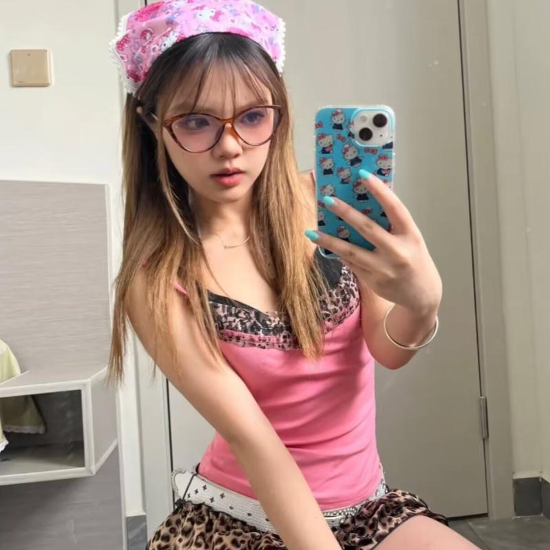 Vintage Leopard Print Stitched Crop Top Women Casual Sleeveless Cute Bow Patchwork Strap Tees Y2k Summer Crop Tops Ladies