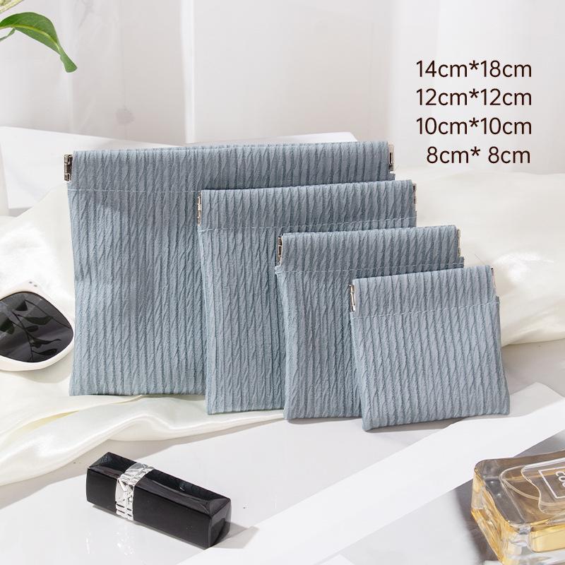 

Компактный кошелек для монет и ключница с застежкой-кнопкой 2025: Портативная косметичка с внутренним карманом 8x8 cm