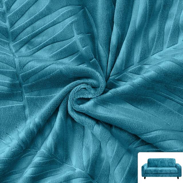 Velvet Fabric Sofa Covers For Living Room Plush Stretch Sofa Slipcover Thick Embossing Couch Cover Cold Protection Sofa Cover