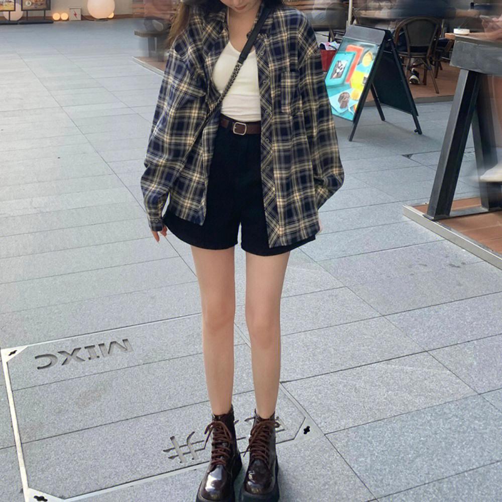 Women's Retro Plaid Jacket - Chic Spring/Autumn Hong Kong Style Top