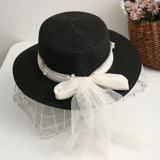 Beach Straw Hat Flat Top Wide Brim Sun Protection Hat with Tulle Bow Imitation Pearls Decor Hand-Woven Breathable Summer Hat
