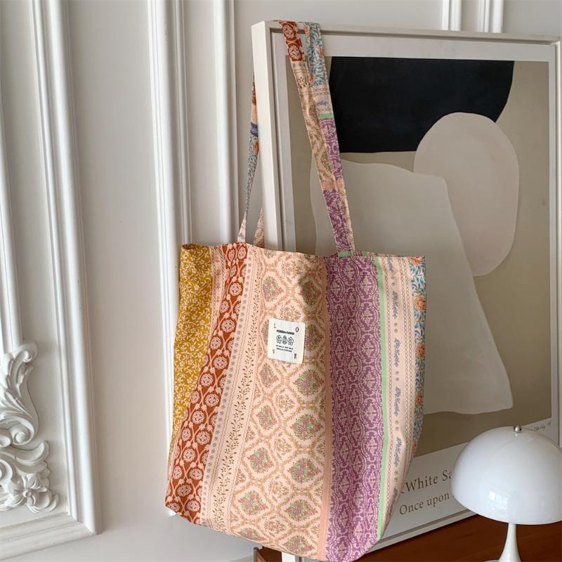 New tote bag large capacity foreign style floral canvas shoulder bag portable girl student shopping bag