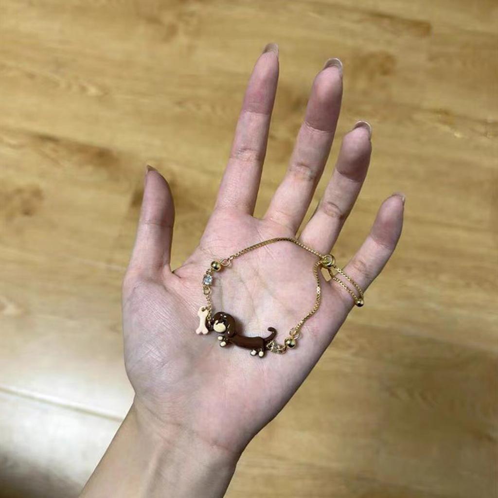 Handmade Dachshund Charm Bracelet Playful Dachshund Dog Bracelet Accessory Elegant Wrist Chain Charm for Pet Fans