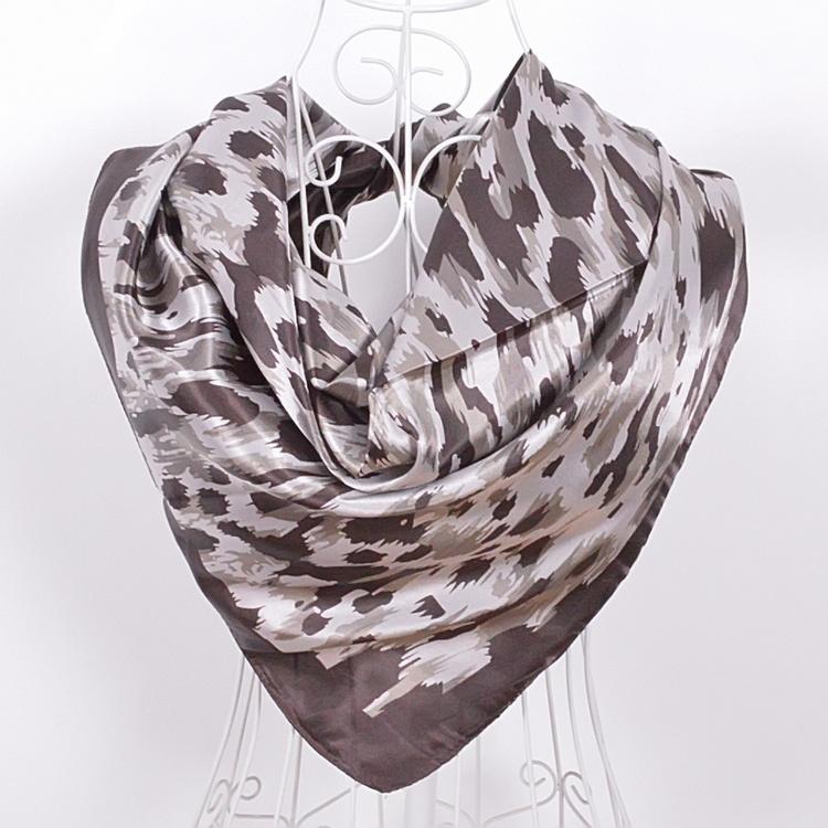 New Style Snakeskin Pattern Square Scarves Wraps Printed  Women Pink Blue Silk Scarf Shawl Unisex Muslim Silk Muffler