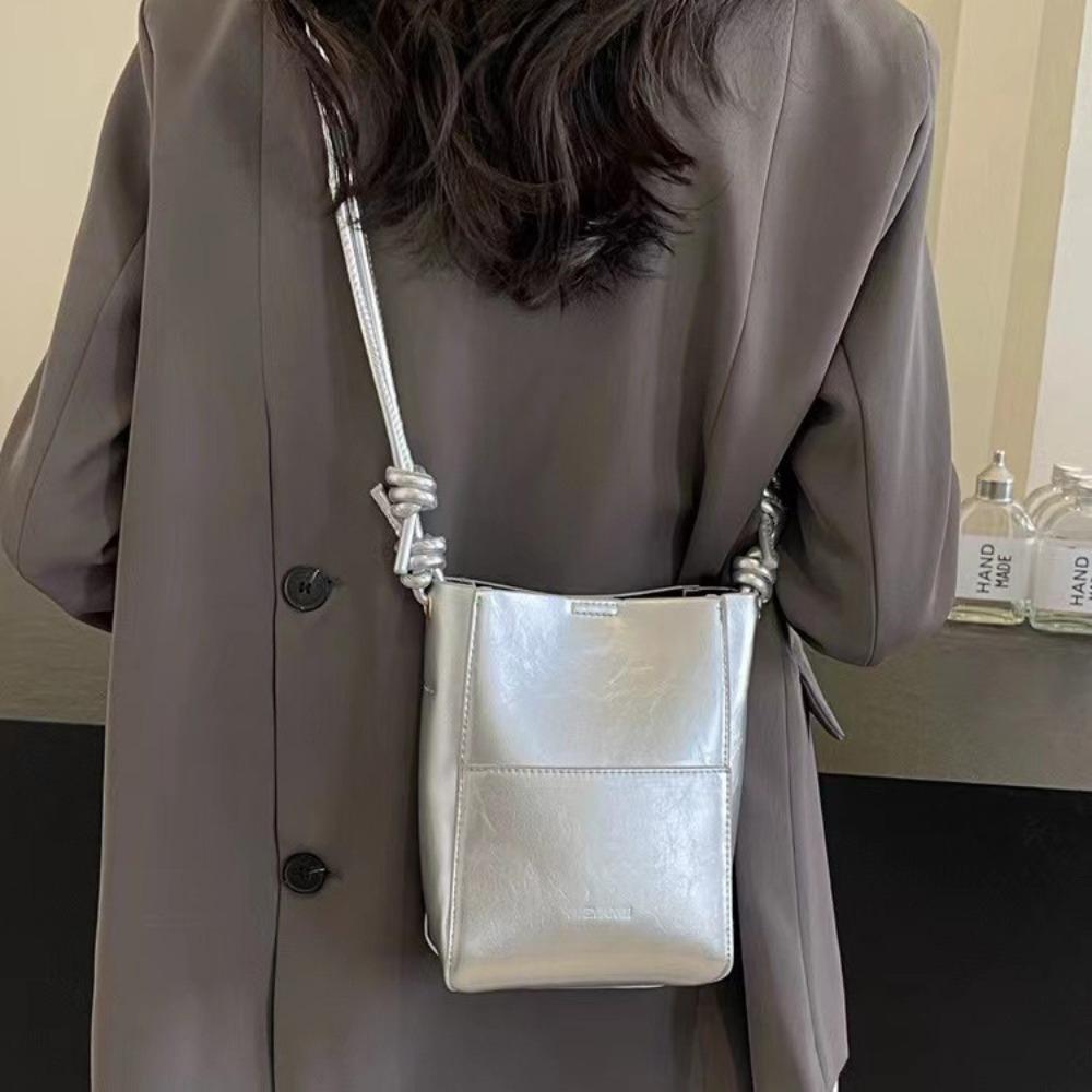 Mobile phone bag Mini small bag Women's 2025 new summer high-end silver messenger bucket bag Versatile shoulder bag