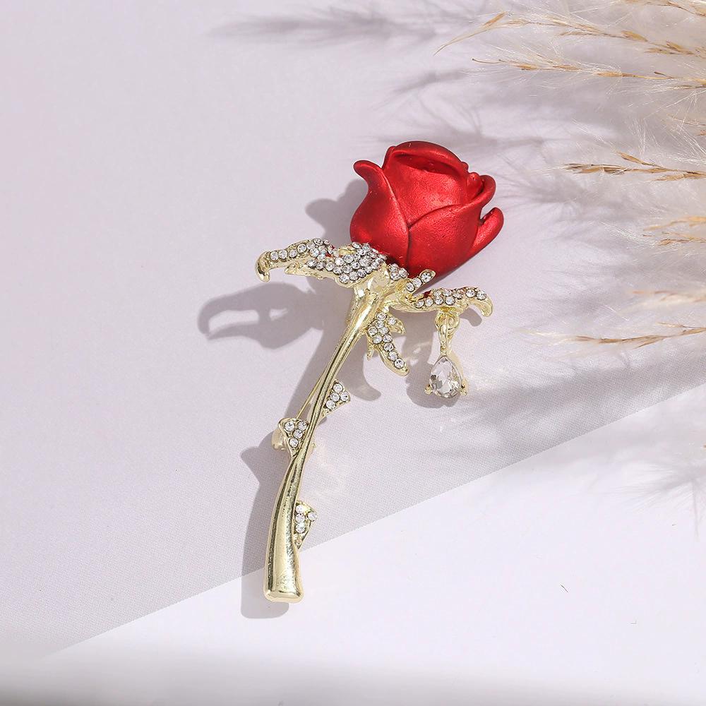 

1 Piece Red Rose Brooch, Vintage Style, Suitable for Suit Collar Accent, Evening Dress Accessory, Valentine s Day Gift