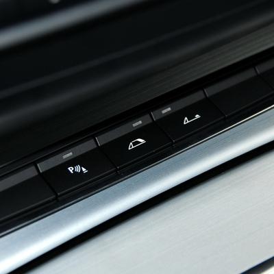 Elektropřístroje do auta – Přepínače