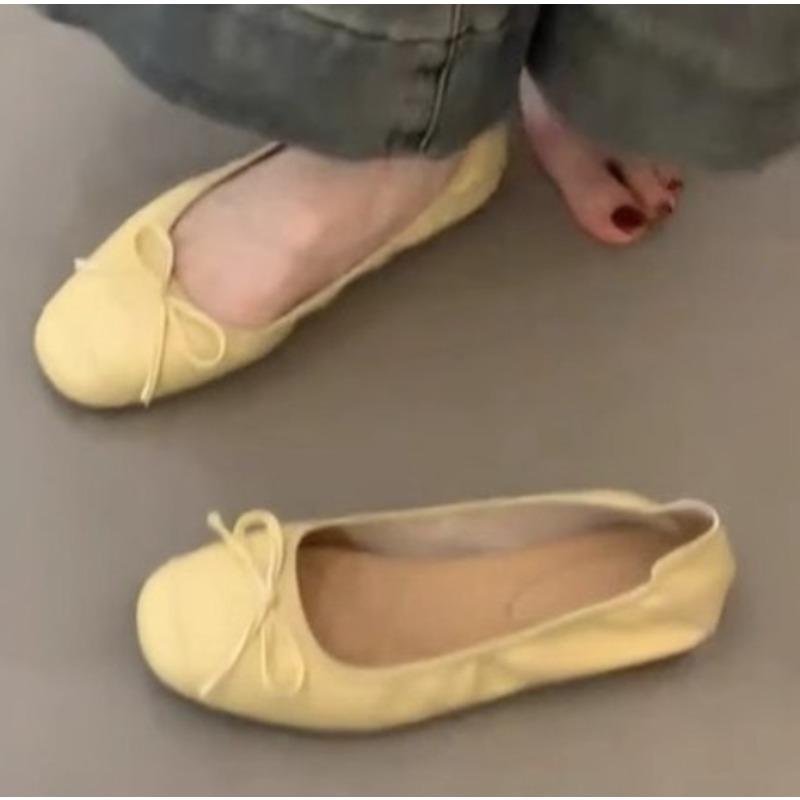 Fashion New Style Popular Women Luxury Flats Soft Ballet Shoes Slip on Loafers Soft Moccasins Casual Shoes Ladies Shoes Zapatos Mujer