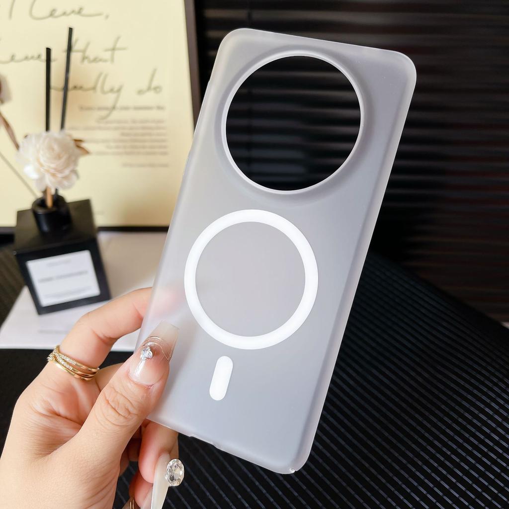 Applicable To Huawei Mate70Pro Ice Mist Magnetic Phone Case and Honor Magic7 Ultra-thin Skin-feel P70 Case