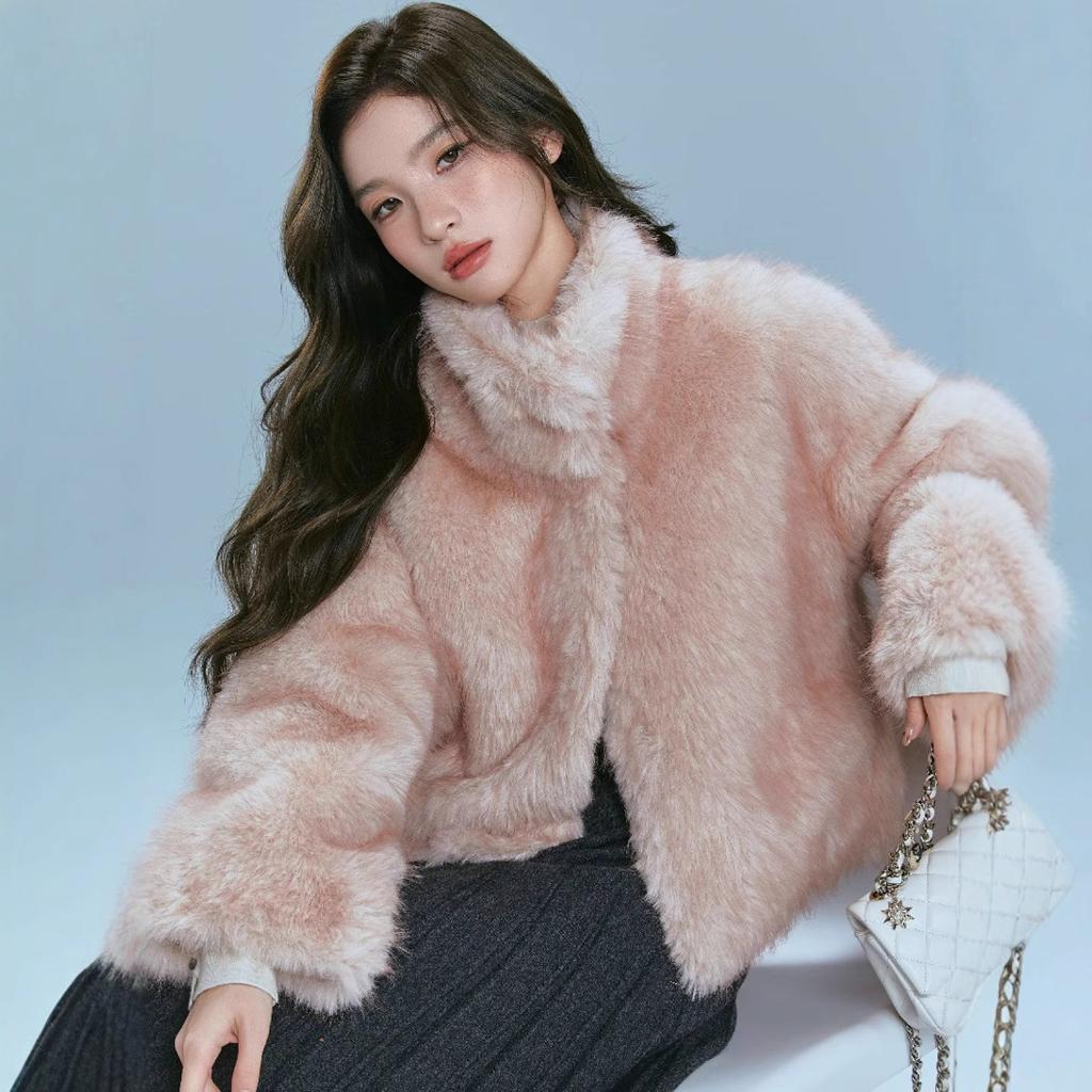 High-end mink velvet women's 2024 new explosion  foreign style  fashionable fur integration  small man  exquisite pink fluffy coat