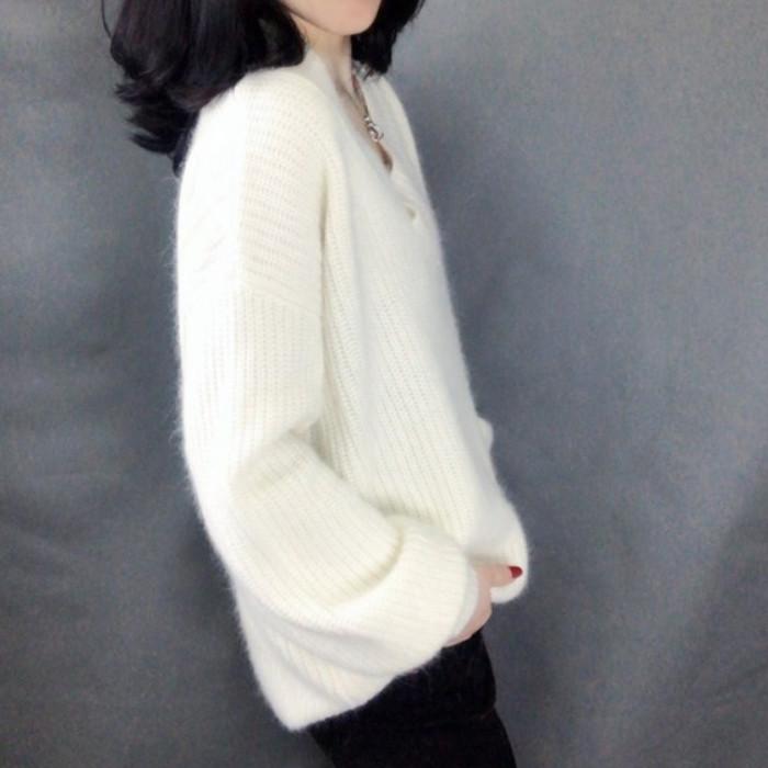 V-neck Sweater Women's Pullover Lantern Sleeves Loose Fashion Knitted Bottoming Shirt Autumn and Winter