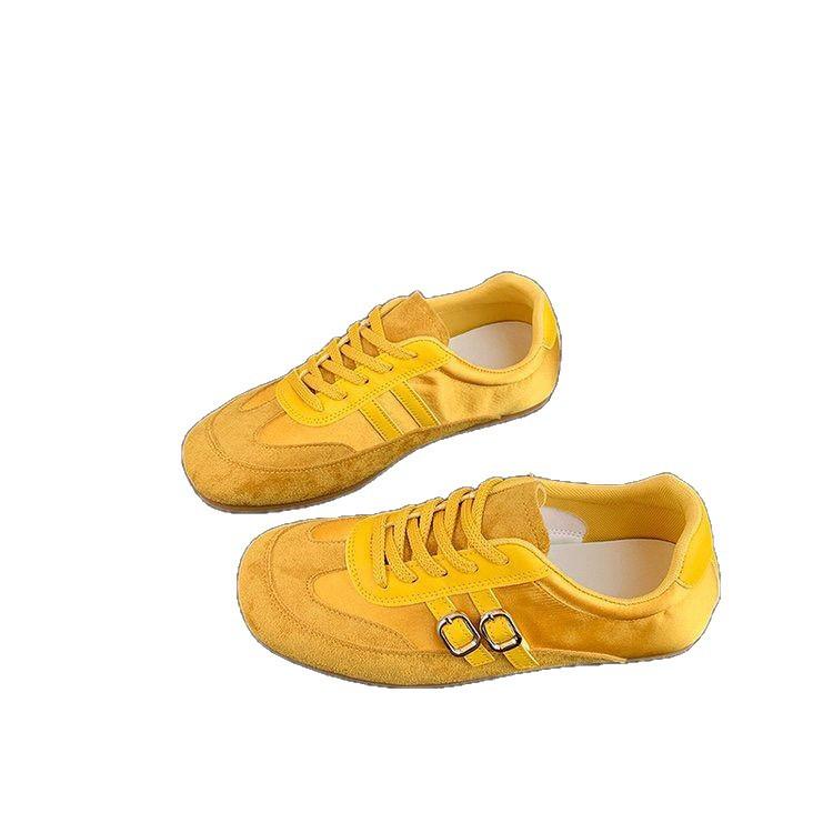 Modische Gürtelschnalle Retro Gelb Deutsche Trainingsschuhe Damen Frühling und Sommer Neu Leder Weiche Sohle Bequeme Lässige Sportschuhe