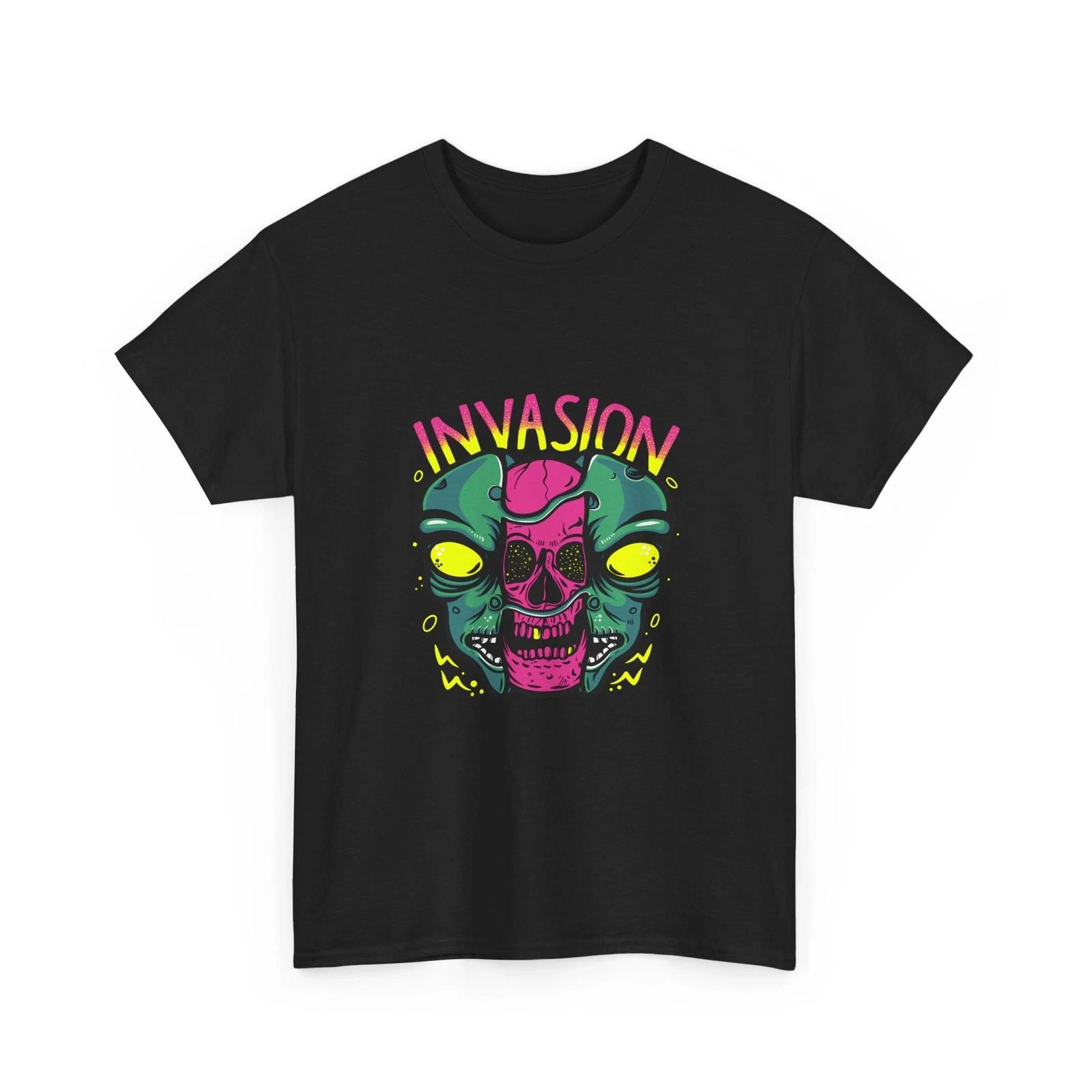 Alien Skull Invasion T-Shirt | Neon Space Horror Tee M