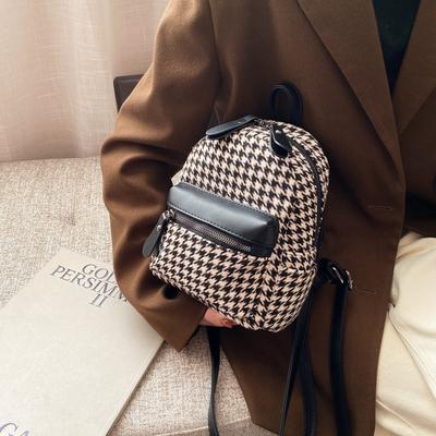 Dámske kabelky – Dámske plecniaky