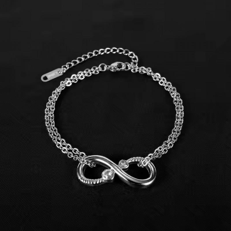 Stainless Steel Heart Infinity Charm Bracelet Women Hypoallergenic Titanium Jewelry Elegant Daily Wear Accessory