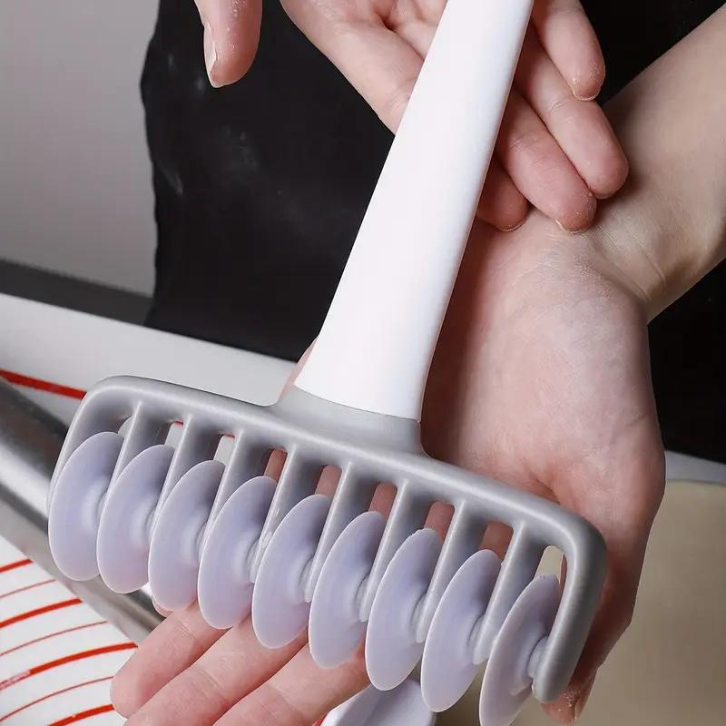 1PCS Fancy Pattern Pizza Rolling Cutter Baking Tools Puff Pastry Net Knife Pattern Rolling Cutter Creative Noodle Rolling Cutter