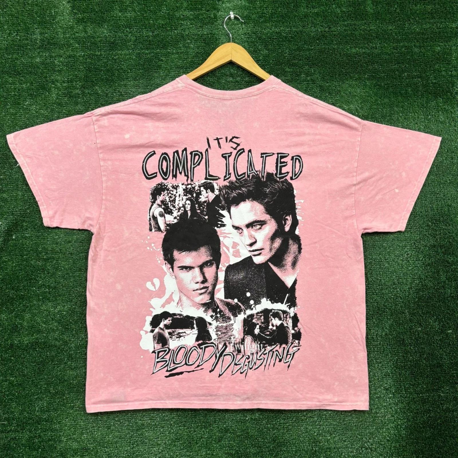 Bloody Disgusting x Twilight It s Complicated Oversized T-shirt Extra Large 2XL