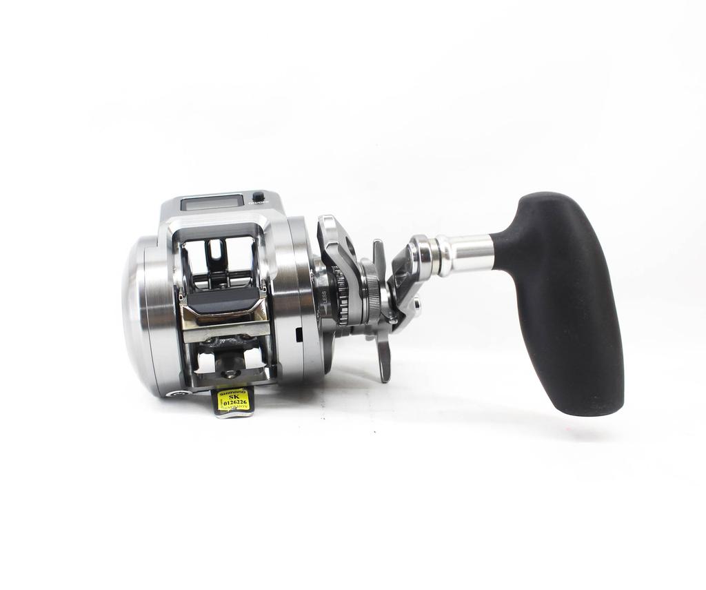 SHIMANO Reel Baitcast Ocea Conquest CT 300 PG 2024 Right Hand
