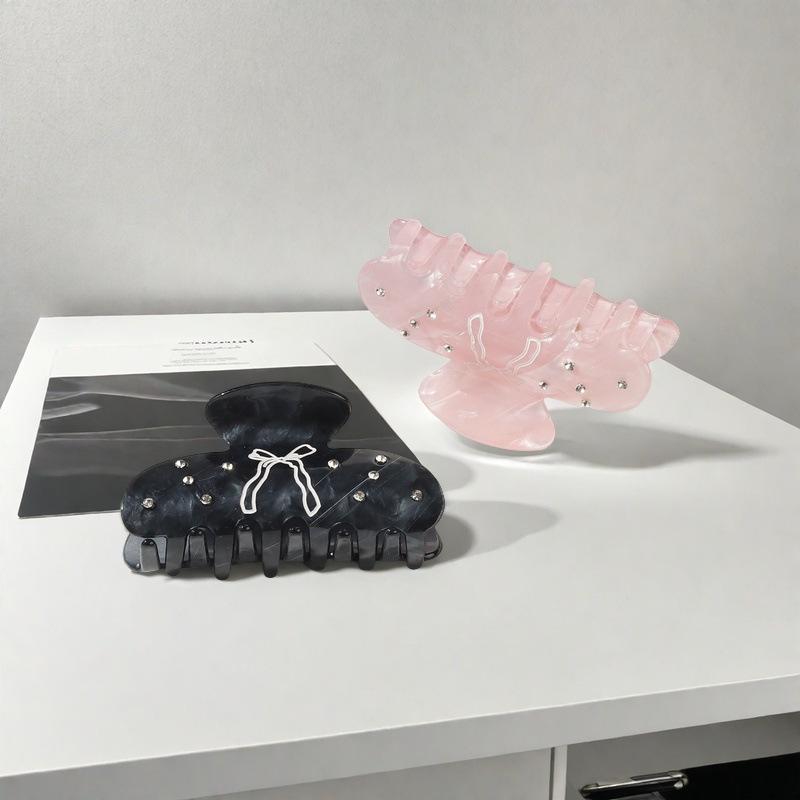 2026 Französischer Prinzessinnenstil Schleifen-Haarklammern für Damen Rosa Schwarz Strass-Haifisch-Clip Süßer Luxus Schmuck Haarschmuck