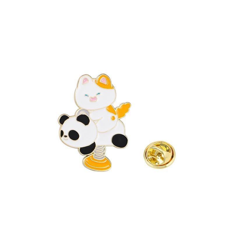 Original cartoon cat metal brooch cute animal series black cat gun badge hot-selling pin accessories