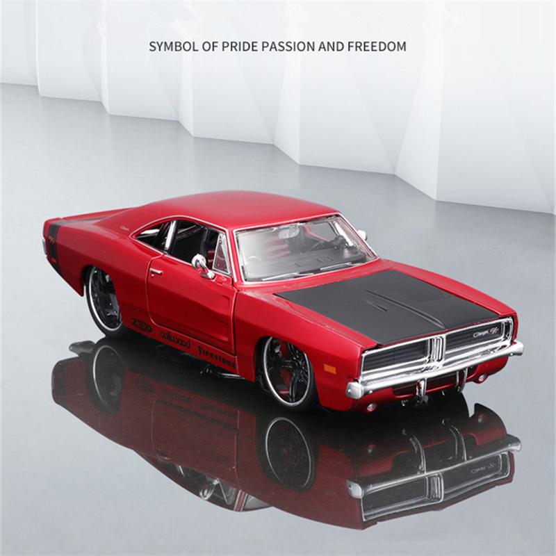 

Maisto 1:24 1969 DODGE CHARGER R/T Alloy Sports Car Model Diecast Metal Racing Vehicles Car Model High Simulation Childrens Gift красный