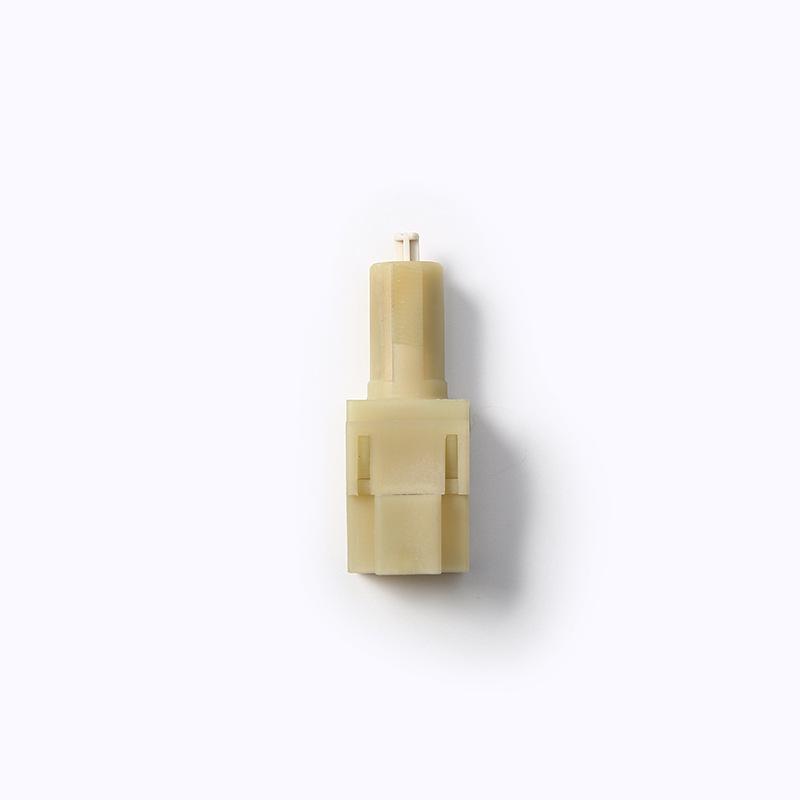 Compatible Brake Light Switch for Captiva 966285654534-28/9, 9639888380, 4803446.