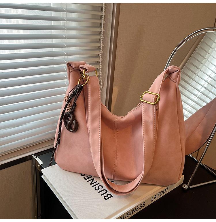 Bag Women's Tote Bag Large Capacity Autumn and Winter Crossbody New Versatile University Student Shoulder Bag