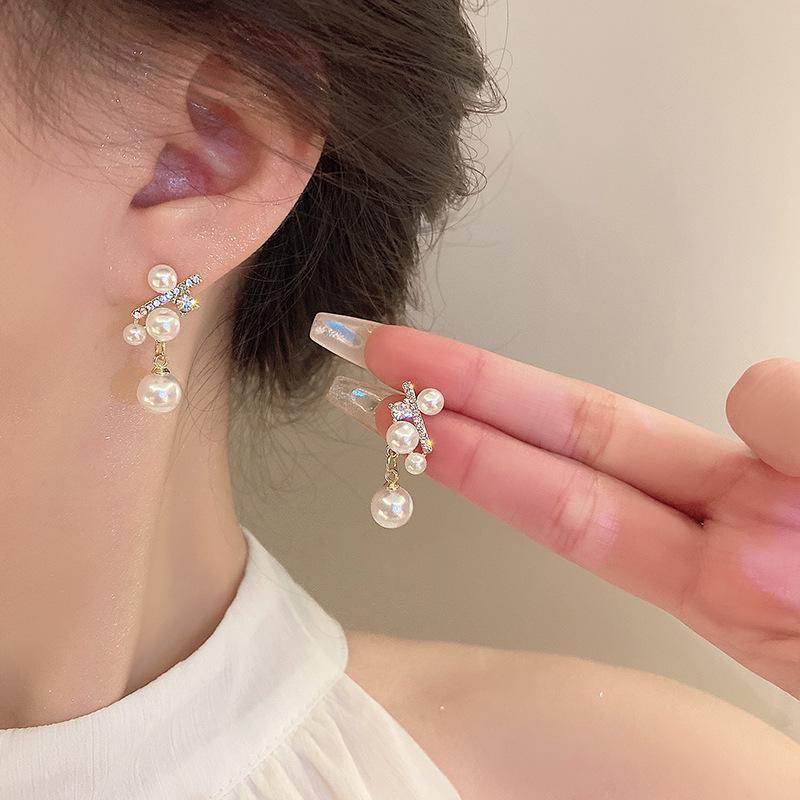 

Елегантні сережки з китицями з перлами, срібло S925, розкішний і універсальний дизайн для жінок E1022 срібний