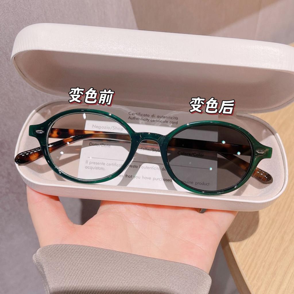 Fashion Light‑Weight Photochromic Glasses, Tortoiseshell Temples, Hd Spectacles, Supports Prescription & Plain Lenses For Trendy Daily Wear
