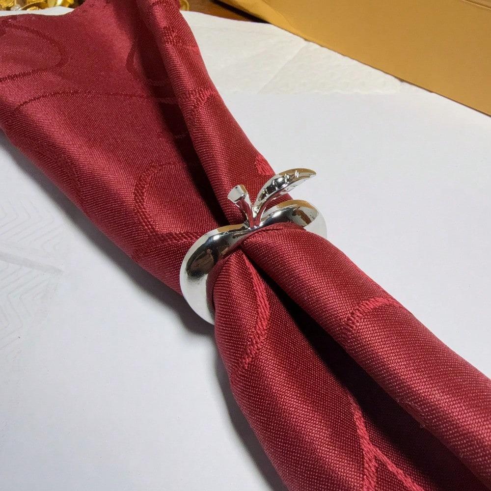 Red Apple Napkin Rings Set of 4/6 Fall Thanksgiving Napkin Holder for Wedding Party Table Decorations Thanksgiving Table Decor
