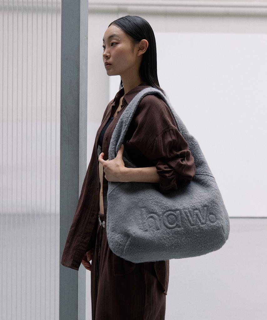 Haveawhale Wool Pebble Bag (Gr)