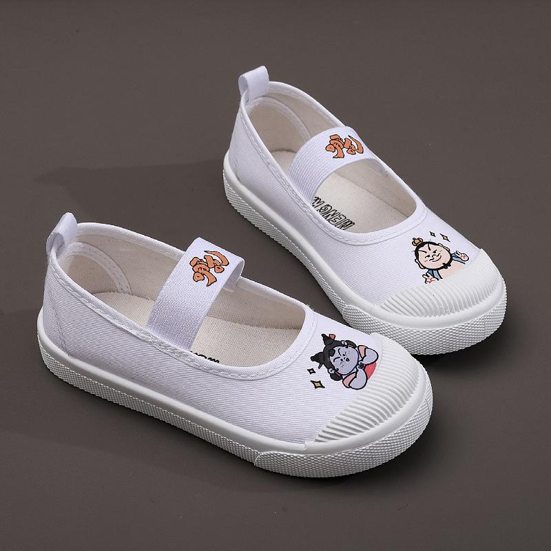 

Kindergarten indoor spring and autumn white shoes cartoon baby canvas shoes new children s cloth shoes soft sole white single shoes 32 inner length is about 19.5cm