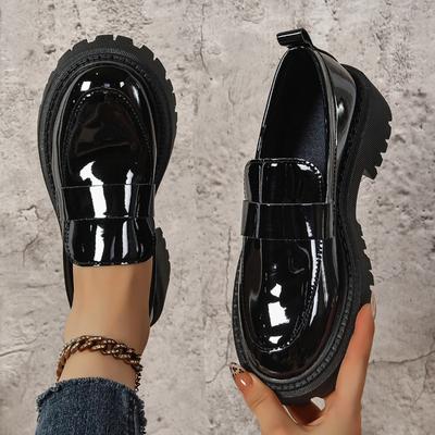 Autumn British Style Loafers Round Toe Ladies Shoes High Quality Slip Dress Platform Chunky Heels Large Size Shoes for Women