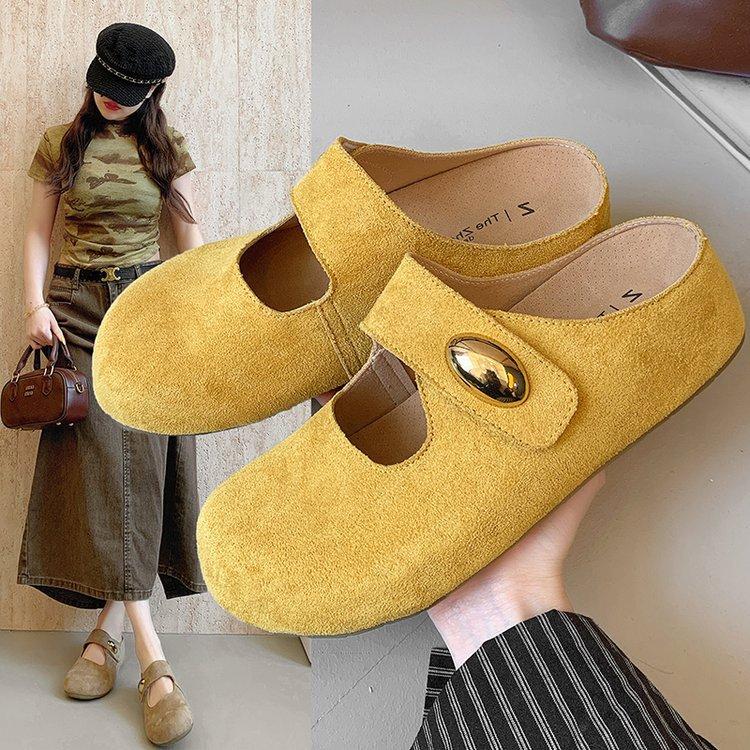 Baotou one foot and half slippers women's summer 2025 new casual little golden bean Birken thick bottom outer wear sandals women